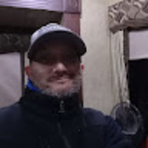 Meet your Posher, Devin